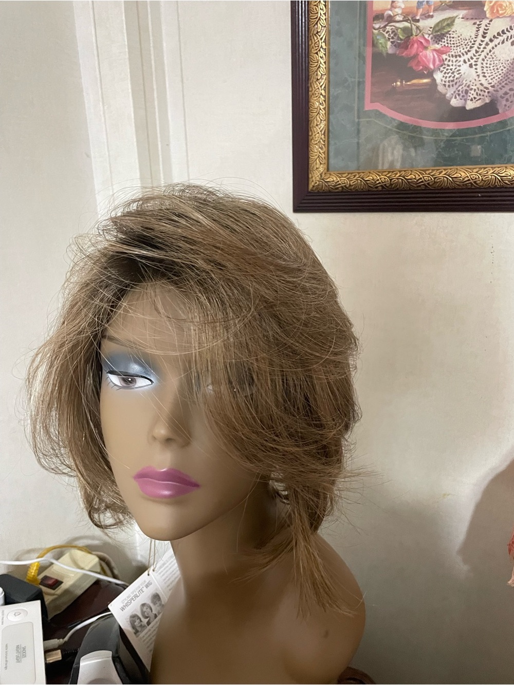 Brown Layered Short Wig -Paula young